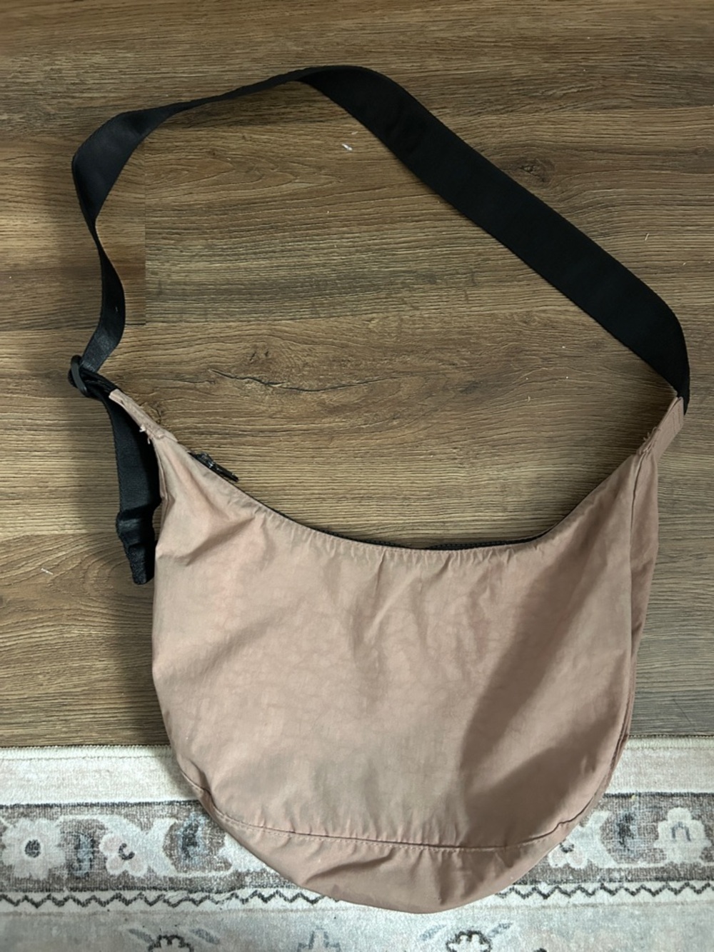 Baggu Crossbody in Dusty Rose - Picture 2 of 8